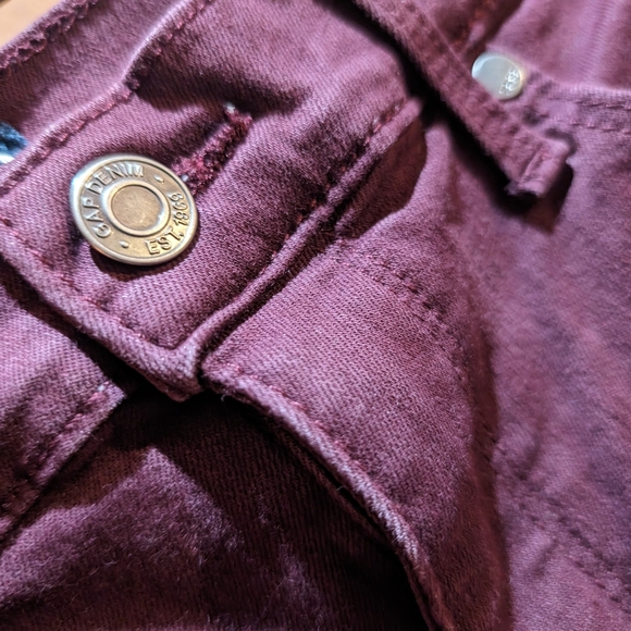 Gap 1969 Girlfriend 28 mulberry wine cotton blend skinny stretch colored jeans - Picture 3 of 4